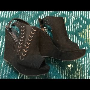 Carlos Santana wedges